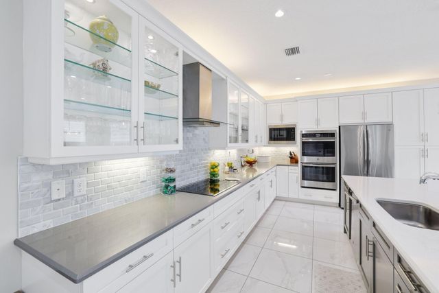 15251 Cherry Creek Lane, Delray Beach, FL 33446