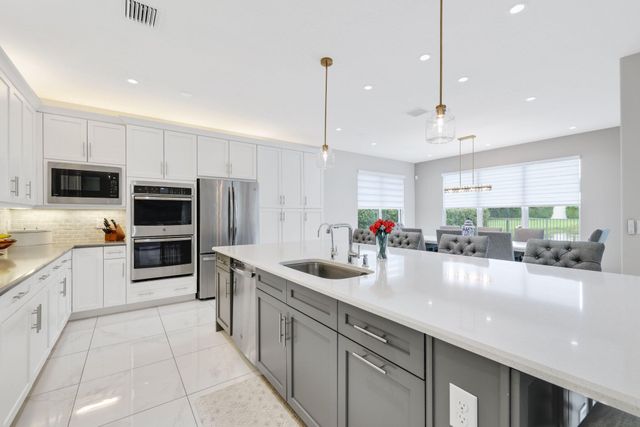 15251 Cherry Creek Lane, Delray Beach, FL 33446