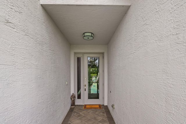 15251 Cherry Creek Lane, Delray Beach, FL 33446