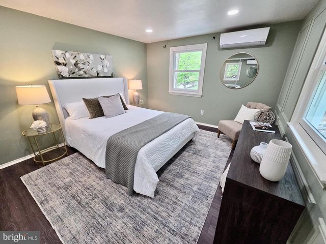 7 LAUREL LN, Media, PA 19063