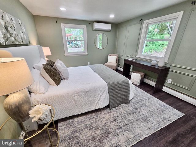 7 LAUREL LN, Media, PA 19063