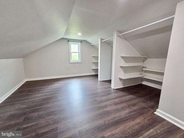 7 LAUREL LN, Media, PA 19063