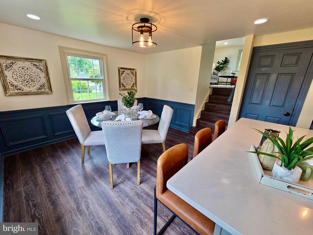 7 LAUREL LN, Media, PA 19063
