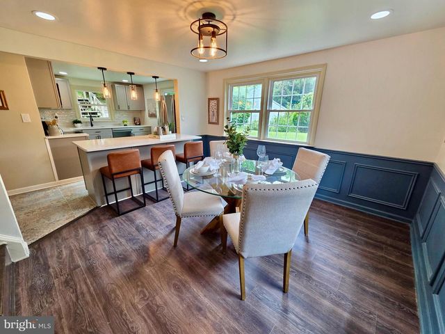 7 LAUREL LN, Media, PA 19063