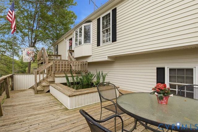 5001 Cartersville Rd, Powhatan, VA 23139