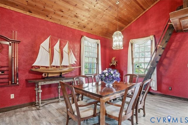 5001 Cartersville Rd, Powhatan, VA 23139