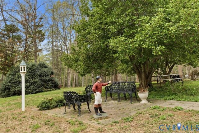 5001 Cartersville Rd, Powhatan, VA 23139