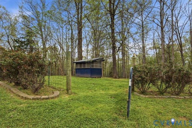 5001 Cartersville Rd, Powhatan, VA 23139