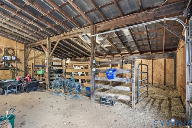 5001 Cartersville Rd, Powhatan, VA 23139