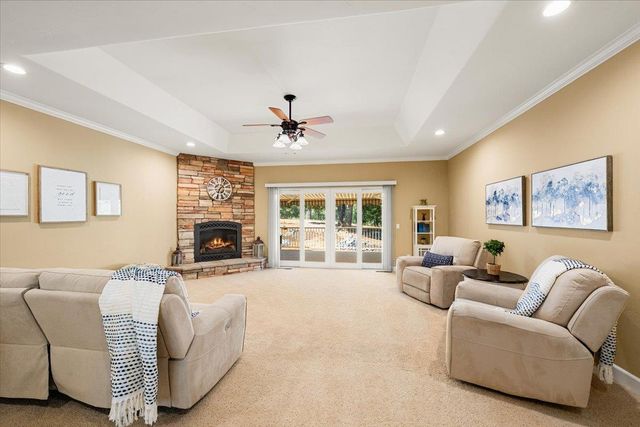 15570 Bella Sera Ct, Grass Valley, CA 95945