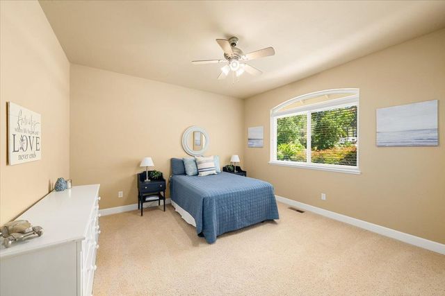 15570 Bella Sera Ct, Grass Valley, CA 95945