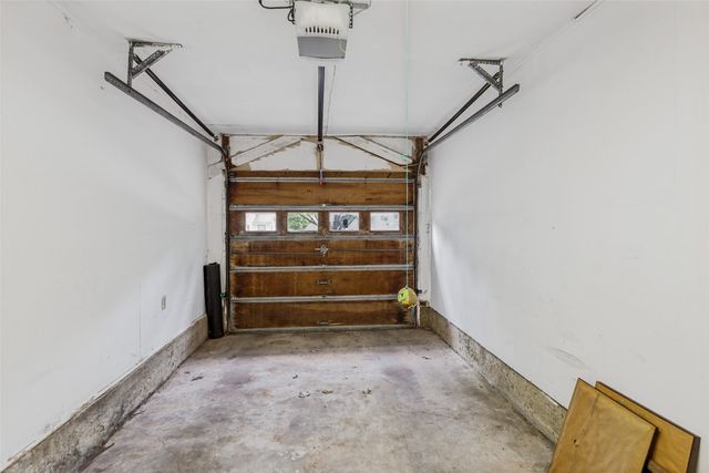 3825 Byers Avenue, Fort Worth, TX 76107