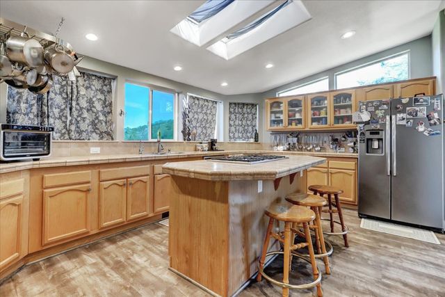 12909 Karlyn Way, Marysville, CA 95901