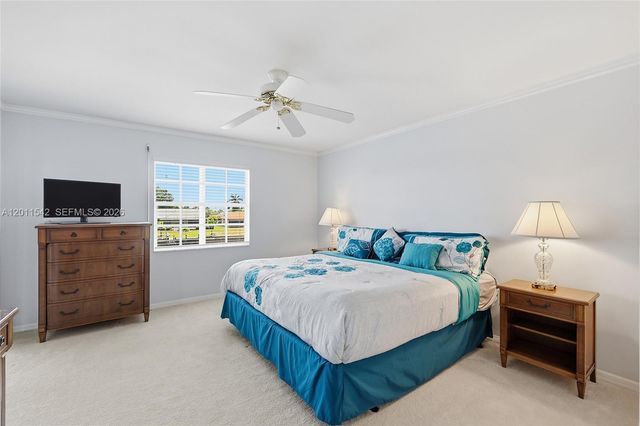 3933 SE 11 Pl 208, Cape Coral, FL 33904