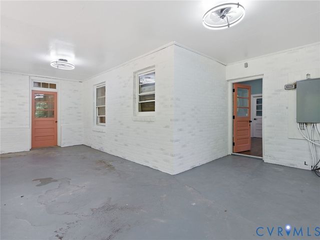 614 Cedar Level Rd, Hopewell, VA 23860