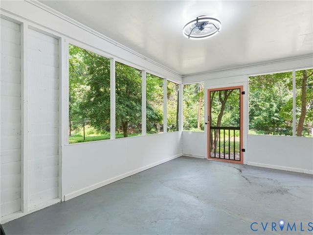 614 Cedar Level Rd, Hopewell, VA 23860