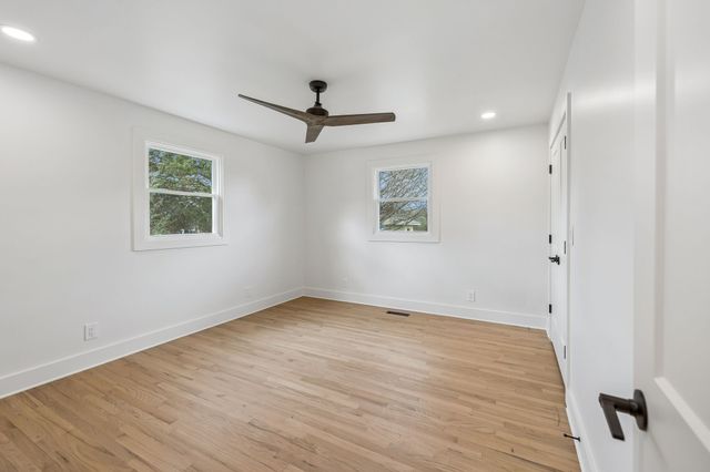 4080 Hunters Point Pike, Lebanon, TN 37087