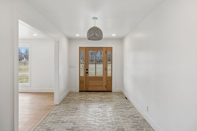 4080 Hunters Point Pike, Lebanon, TN 37087