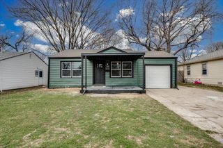 1007 Waverly St, Wichita, KS 67218