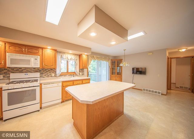 49080 Alder Avenue, Stanchfield, MN 55080