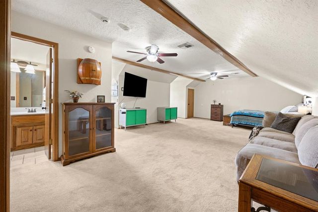 10700 Crystal Creek Drive, Mustang, OK 73064
