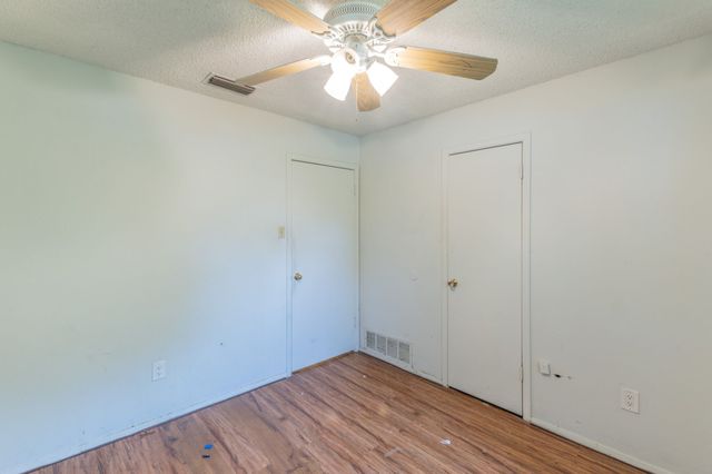 10431 Kinslow Drive, Dallas, TX 75217