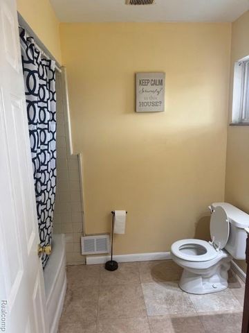 11455 11 Mile Road, Warren, MI 48091