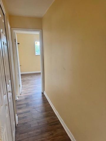 11455 11 Mile Road, Warren, MI 48091