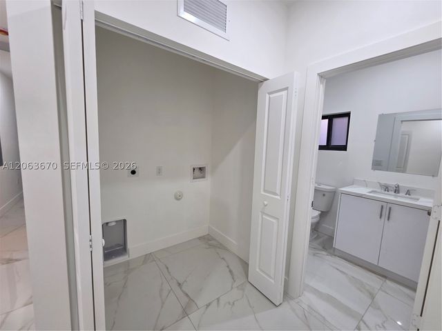 14231 SW 286th St A, Homestead, FL 33033
