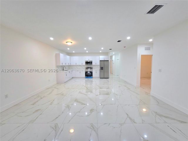 14231 SW 286th St A, Homestead, FL 33033