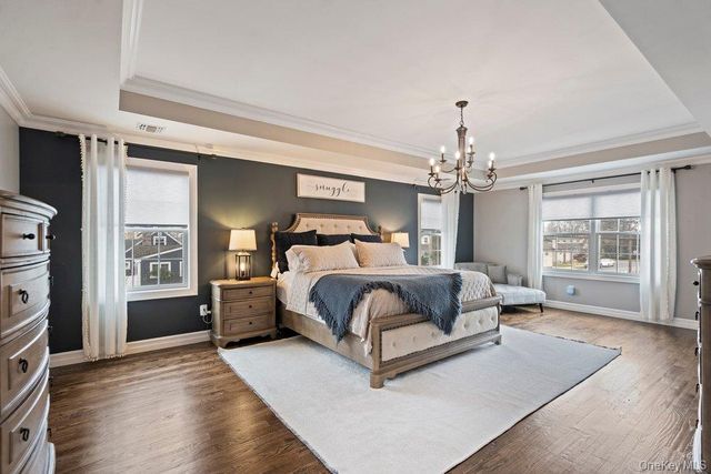 157 Walnut Street, Massapequa Park, NY 11762