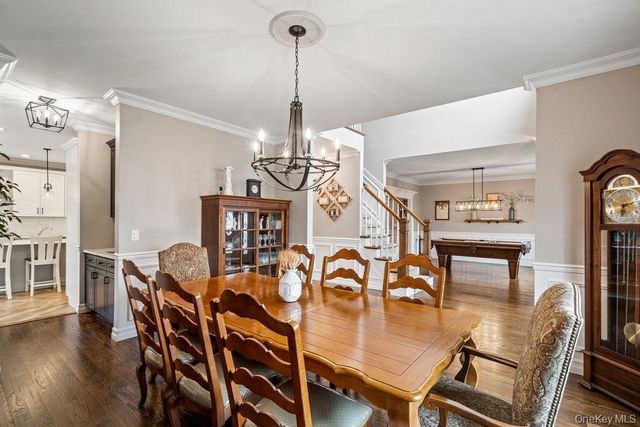 157 Walnut Street, Massapequa Park, NY 11762