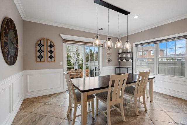 157 Walnut Street, Massapequa Park, NY 11762