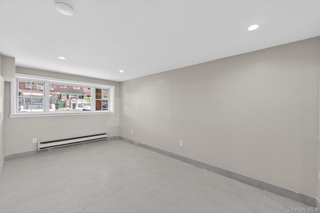 1061 E 218th Street, Bronx, NY 10469