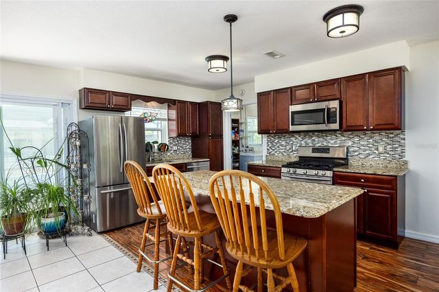 5016 NW 36TH STREET, Gainesville, FL 32605