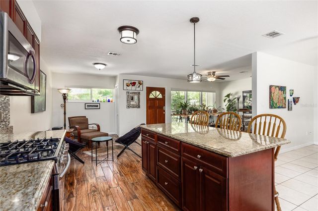 5016 NW 36TH STREET, Gainesville, FL 32605