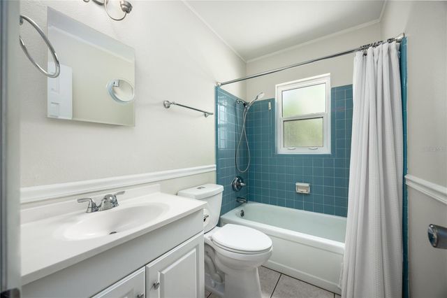 5016 NW 36TH STREET, Gainesville, FL 32605