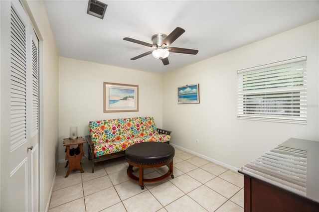 5016 NW 36TH STREET, Gainesville, FL 32605