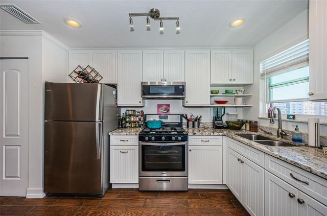 5925 SHORE BOULEVARD S 505, Gulfport, FL 33707