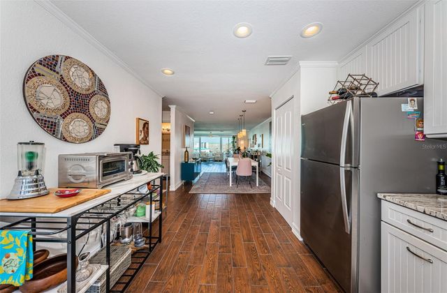 5925 SHORE BOULEVARD S 505, Gulfport, FL 33707