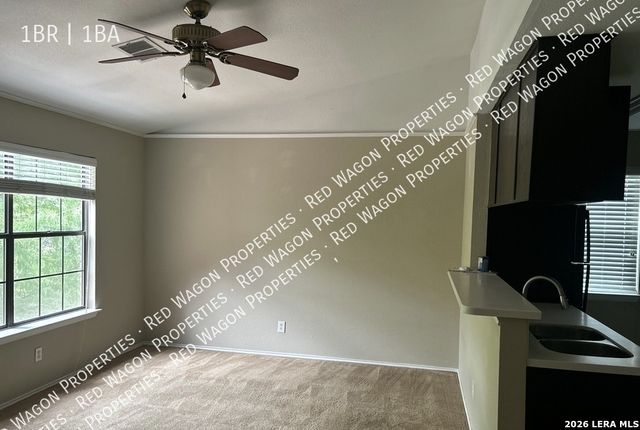 4803 Hamilton Wolfe Rd Apt 914, San Antonio, TX 78229