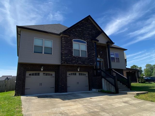 1283 Golden Eagle Way, Clarksville, TN 37040