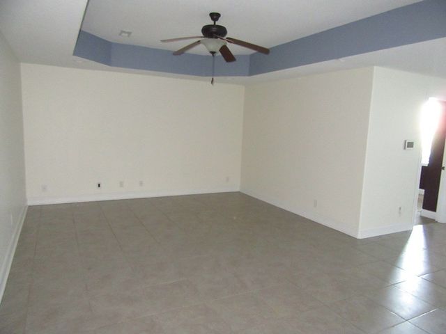 1283 Golden Eagle Way, Clarksville, TN 37040