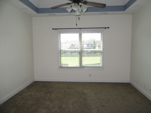 1283 Golden Eagle Way, Clarksville, TN 37040