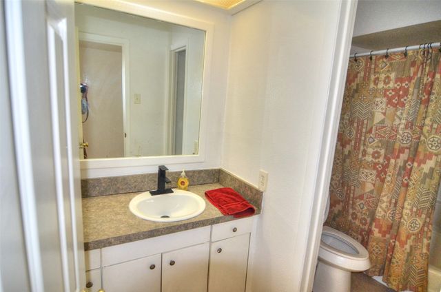 1412 West Shore Drive, Richardson, TX 75080