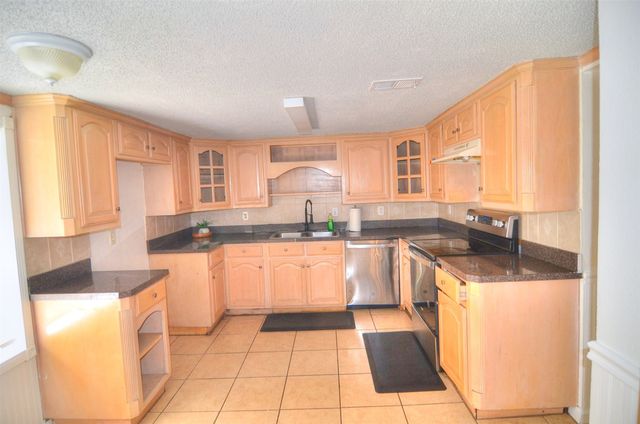 1412 West Shore Drive, Richardson, TX 75080