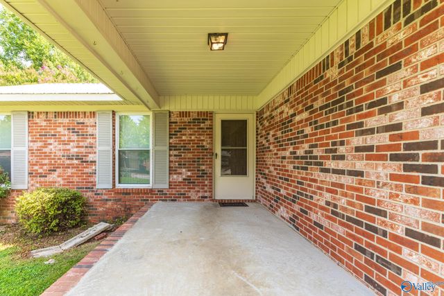 603 Denise Drive, Decatur, AL 35603