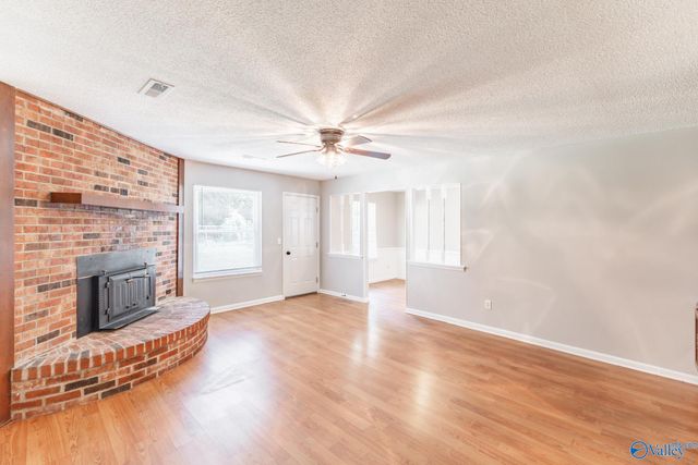 603 Denise Drive, Decatur, AL 35603