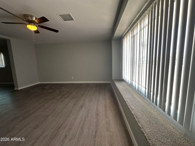 3606 W STELLA Lane, Phoenix, AZ 85019