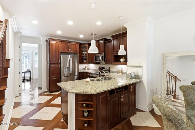 4425 N 24TH Place, Phoenix, AZ 85016